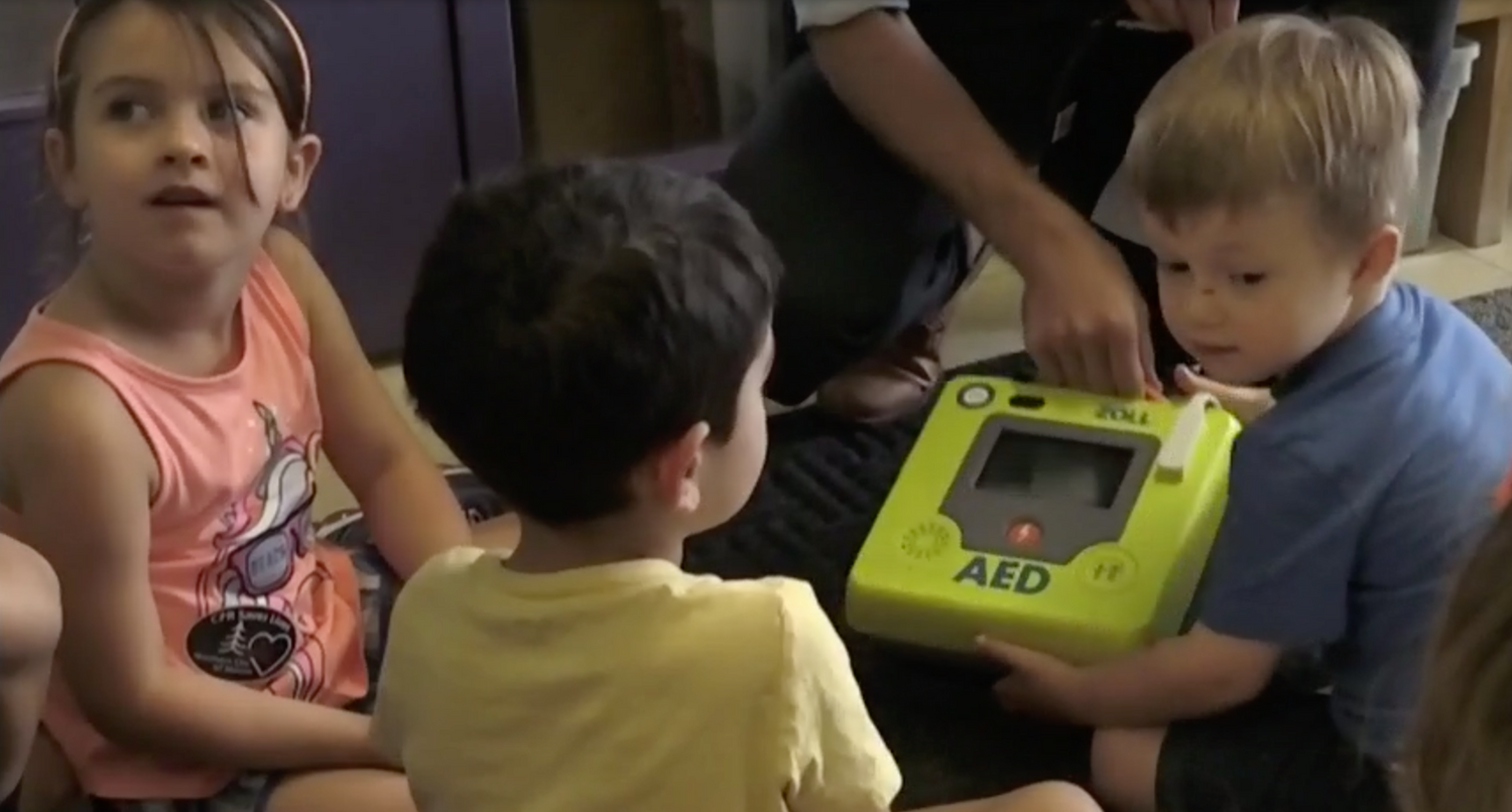 AED donated to Laurentian Child and Family Centre, Sudbury