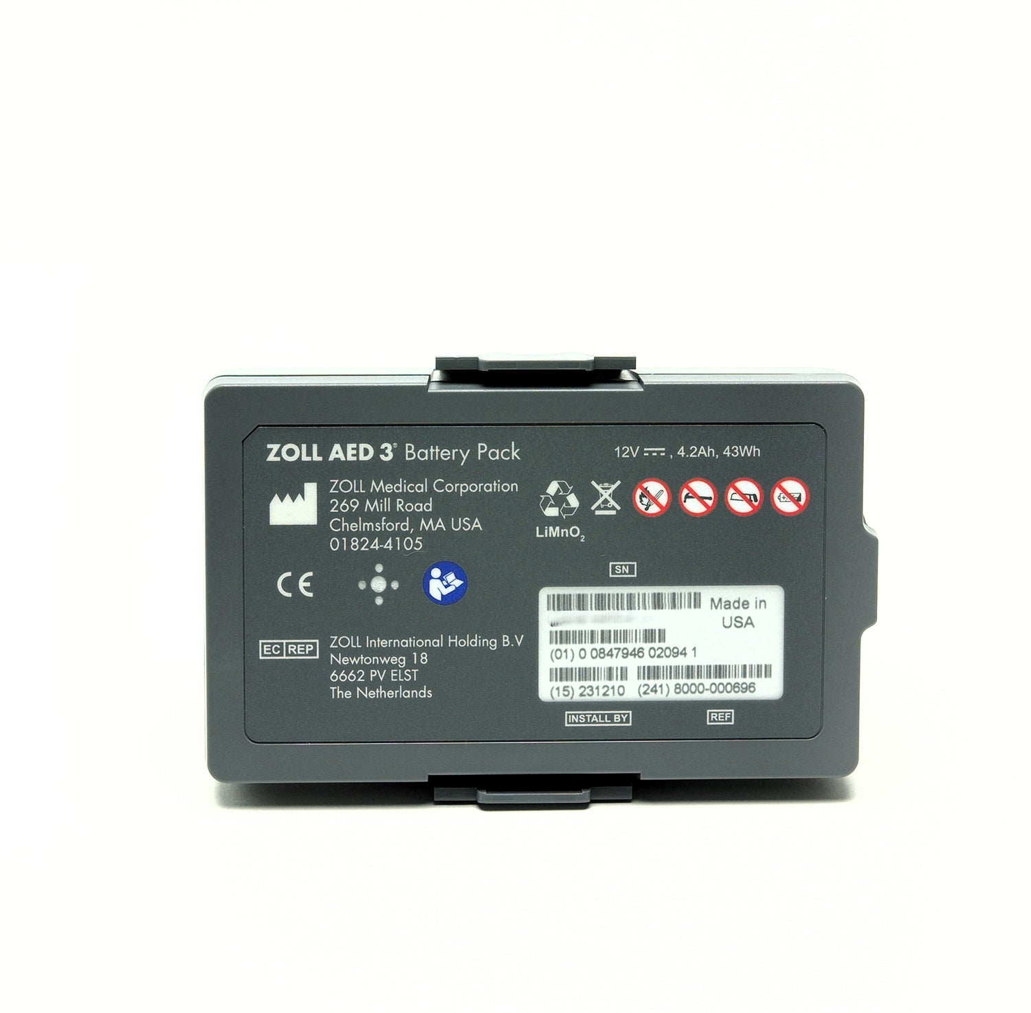 The ZOLL AED 3 Battery Pack, from the brand ZOLL, features various safety symbols, manufacturer information, and specifications. This Lithium Manganese Dioxide battery ensures reliable performance for use with defibrillators.